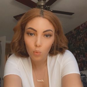 Meet your Posher, Arinna